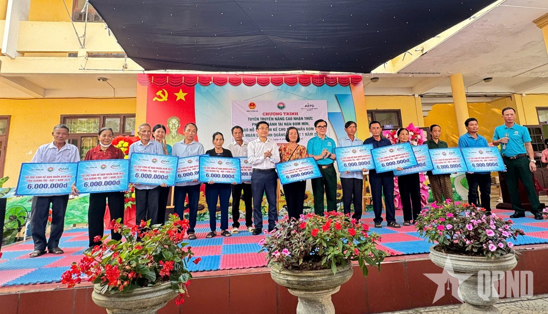 Xoa dịu vết thương chiến tranh nơi “tuyến lửa” Quảng Trị - Bài 1: Trở về nơi “tuyến lửa”, “túi bom”